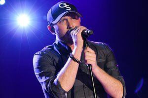 Cole Swindell Reveals Album Track List, Drops New Song