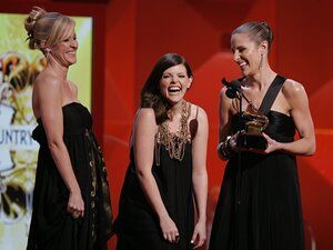 Dixie Chicks In The Studio With Jack Antonoff?