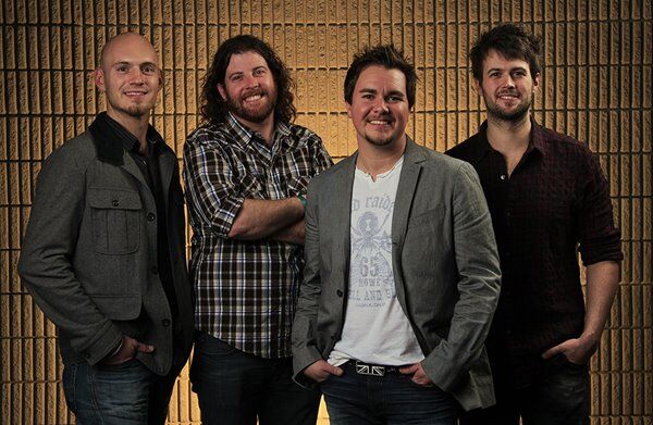 Eli Young Band’s Mike Eli Has Found The Key To A Stress-Free Thanksgiving