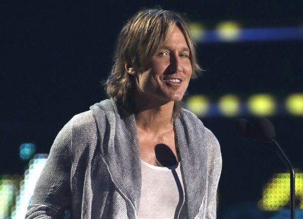 Keith Urban Spent Christmas At The Beach As A Child