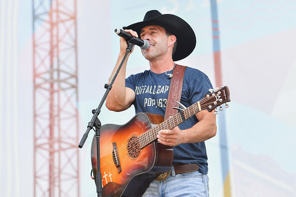 Aaron Watson Drops New Single