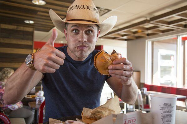Dustin Lynch Has A New Number One