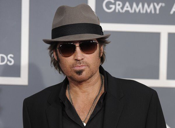 Interest In Billy Ray Cyrus’ “Achy Breaky Heart” Is Soaring