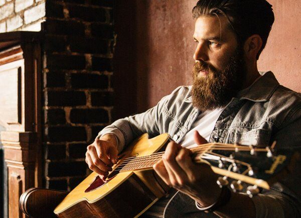 “Breakthrough Video Nominees To Perform At CMT Music Awards