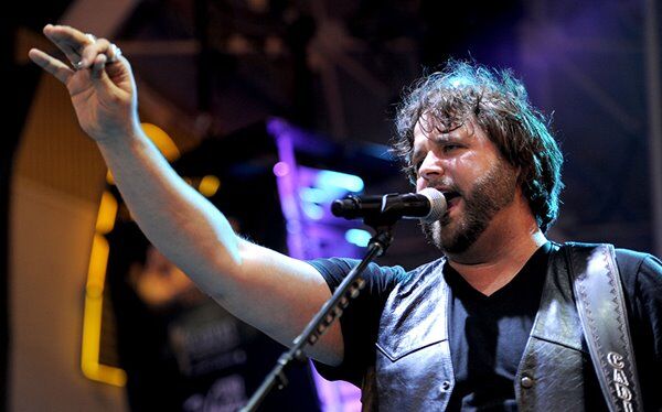 Randy Houser Welcomes Son