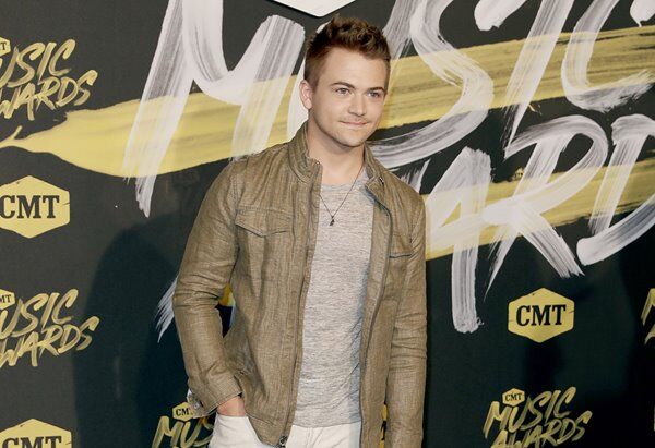 Hunter Hayes Shares New Song “One Good Reason”