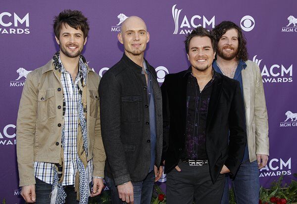 Eli Young Band Drops New Single “Break it In”