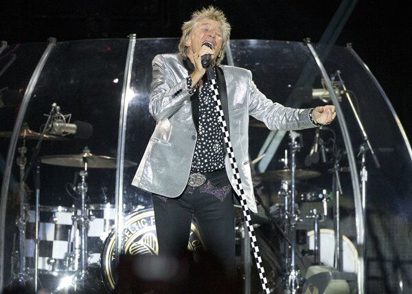 Rod Stewart Wants To Record A Country Album