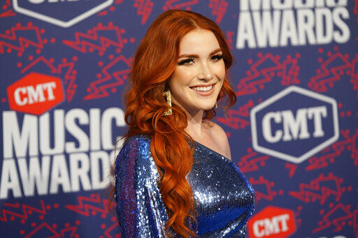 Caylee Hammack Teams With Alan Jackson For “Lord, I Hope This Day Is Good”