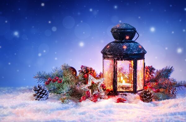 Luke Combs Offers His Vision For Christmas