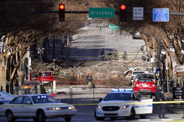 Country Stars React To Nashville Explosion