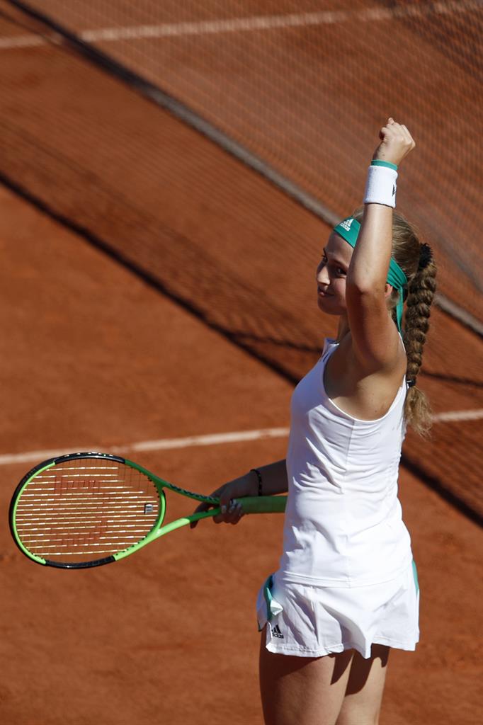 Out-of-nowhere Ostapenko to face Halep for French Open ...