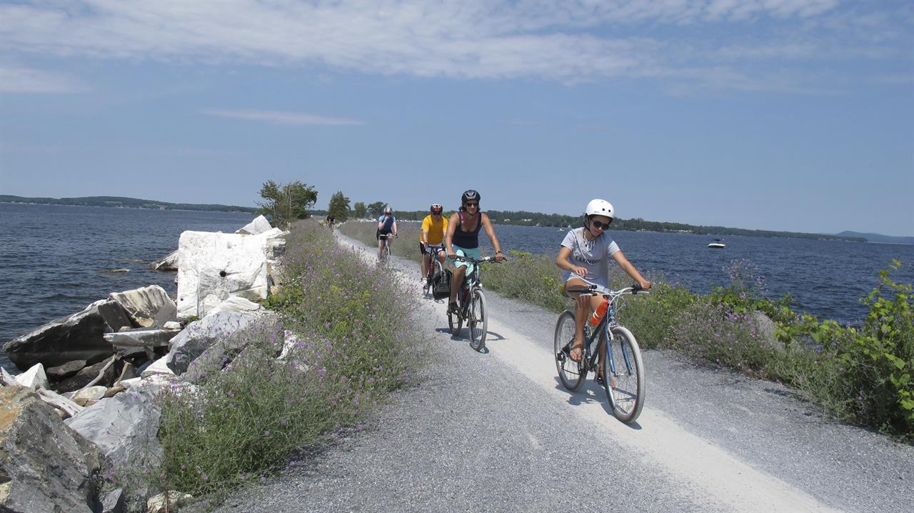 champlain bike path