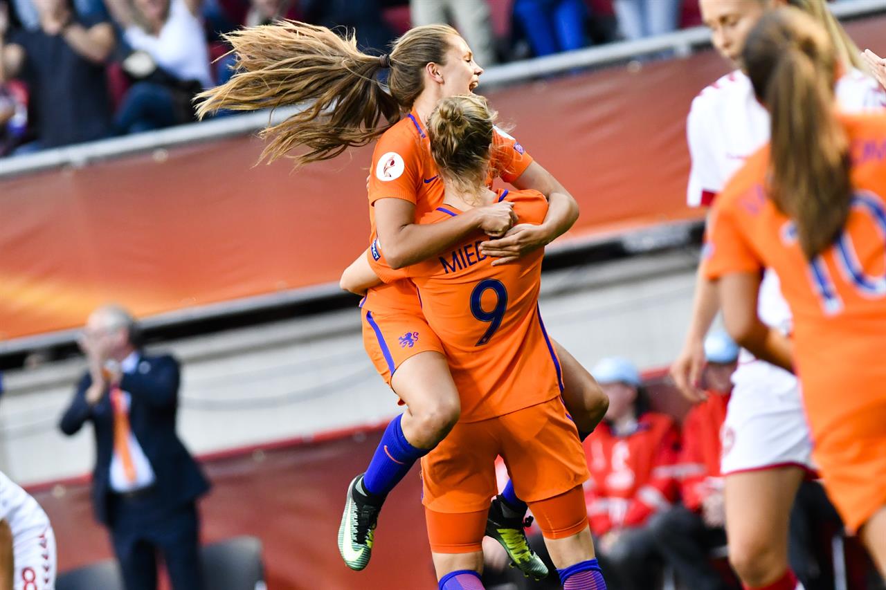 Netherlands wins women's European soccer championship | 710 KNUS