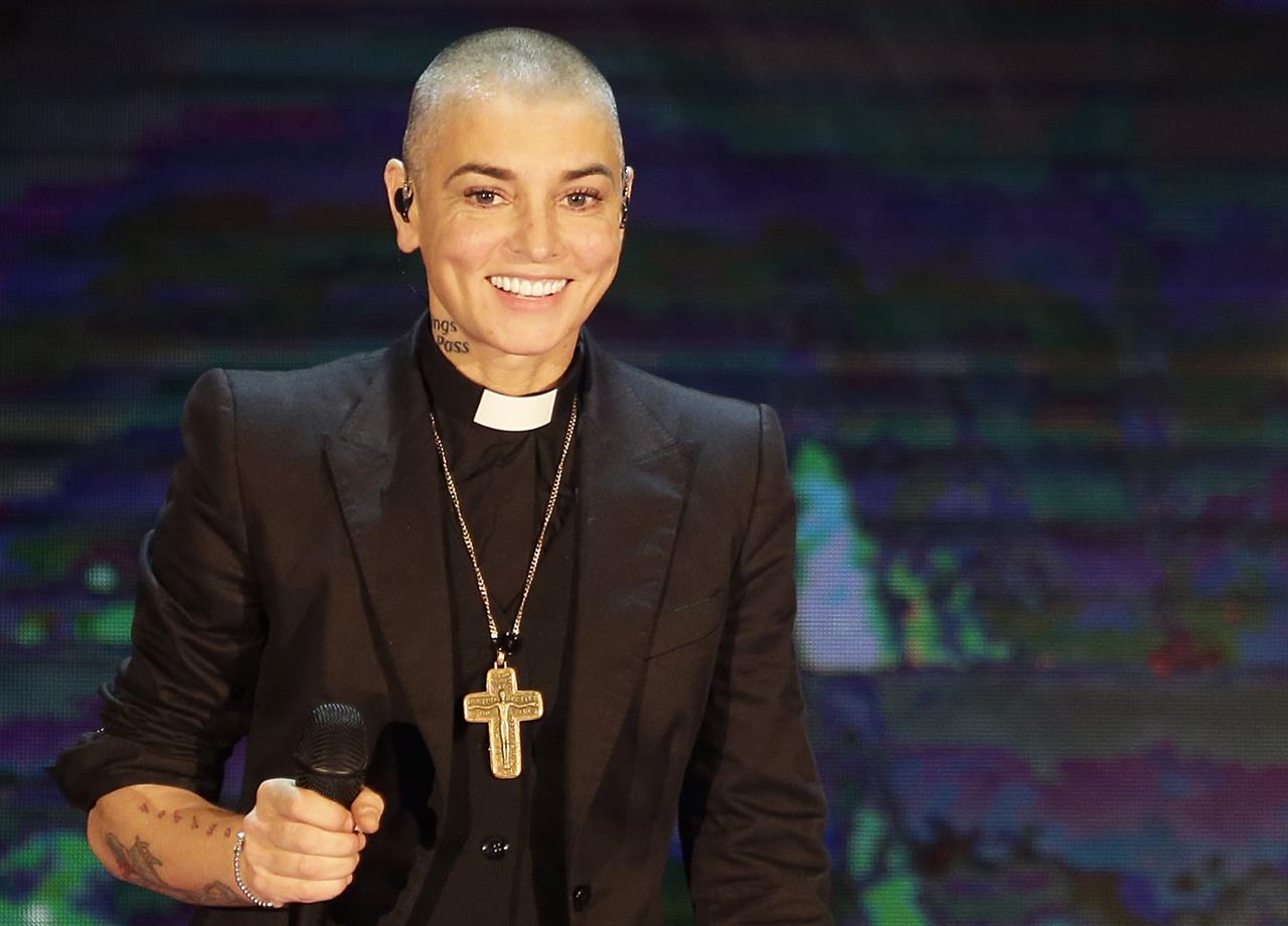 Sinead O'Connor pleads for help, says she's living in ...