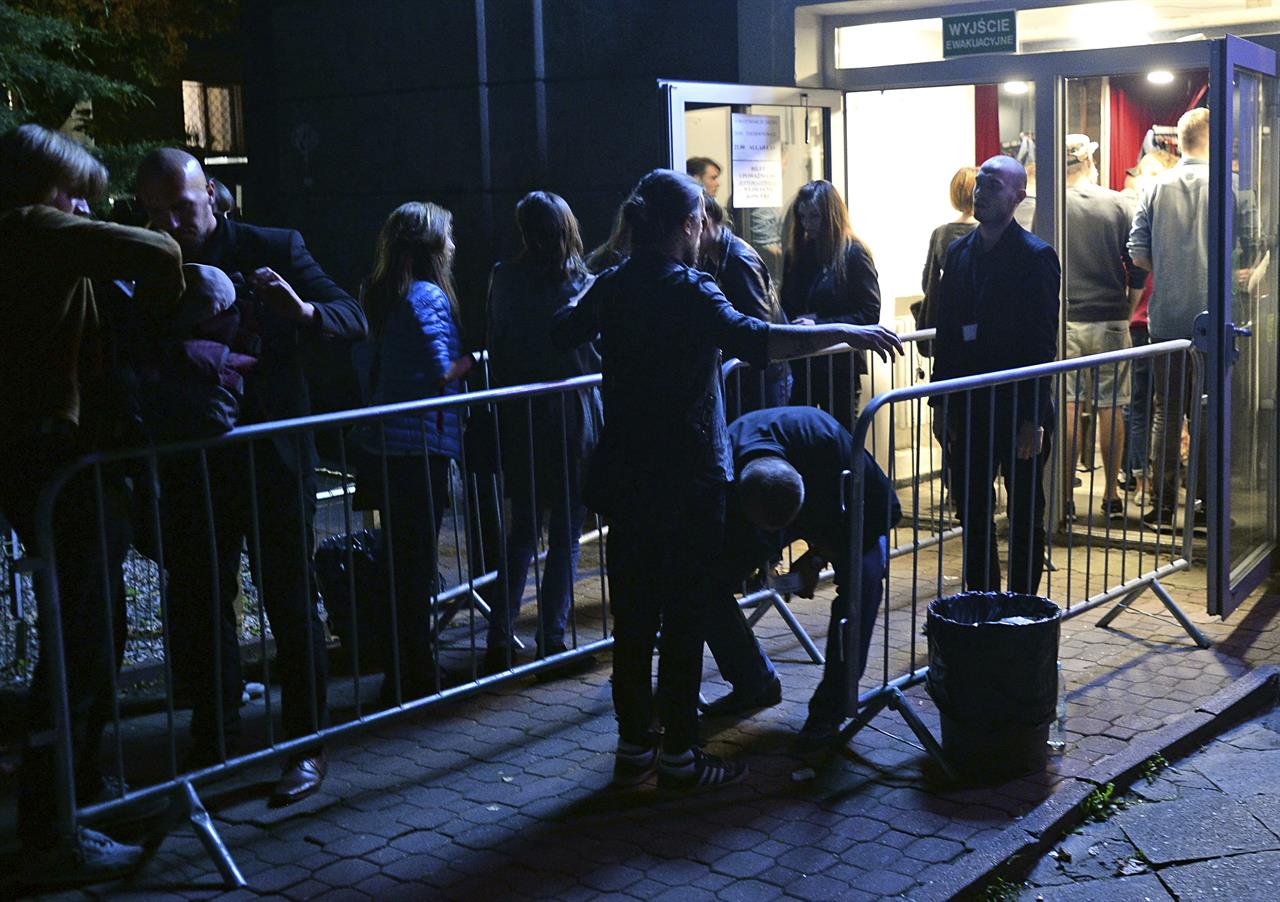 The Latest Band Hopes To Reschedule Rotterdam Concert The