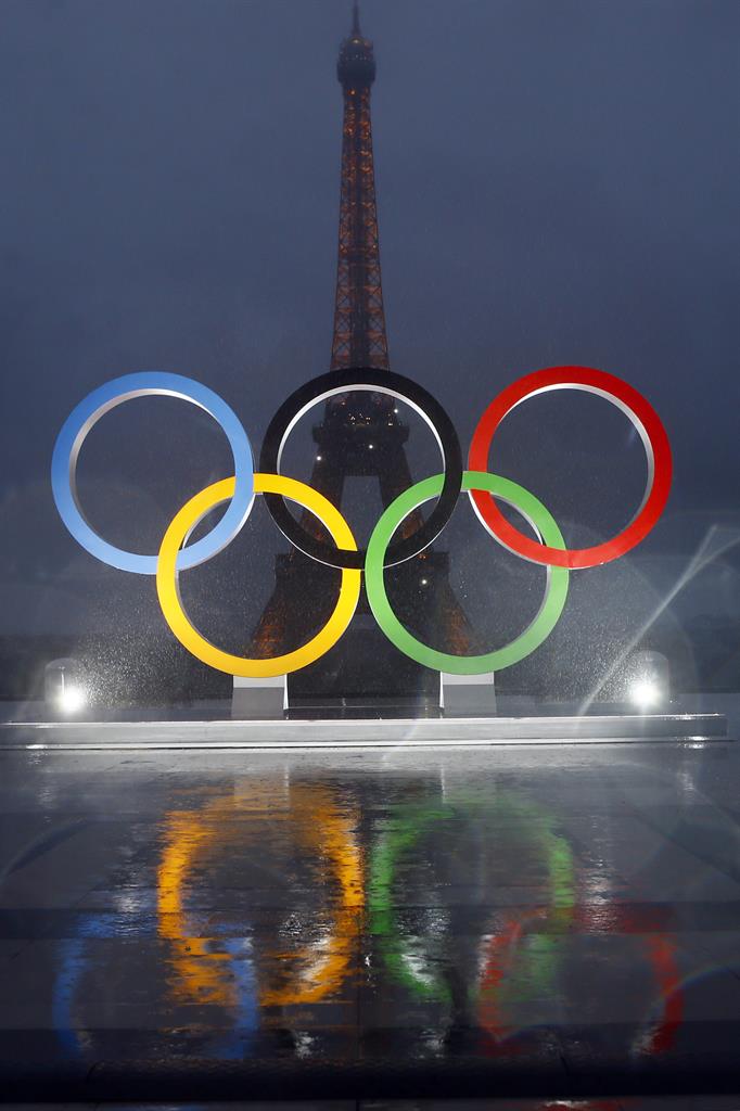 Paris celebrates end of 100year Olympic wait AM 1440 KYCR