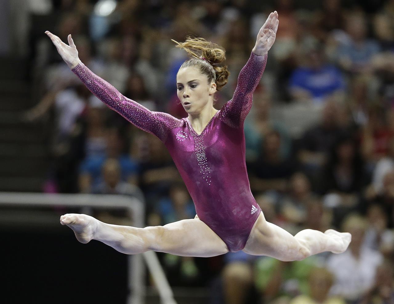 Gymnast McKayla Maroney alleges sexual abuse by team doctor AM 920
