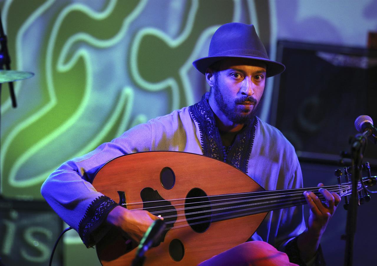 ... Jazz it up: Arab musicians bring their songs to Germany ...