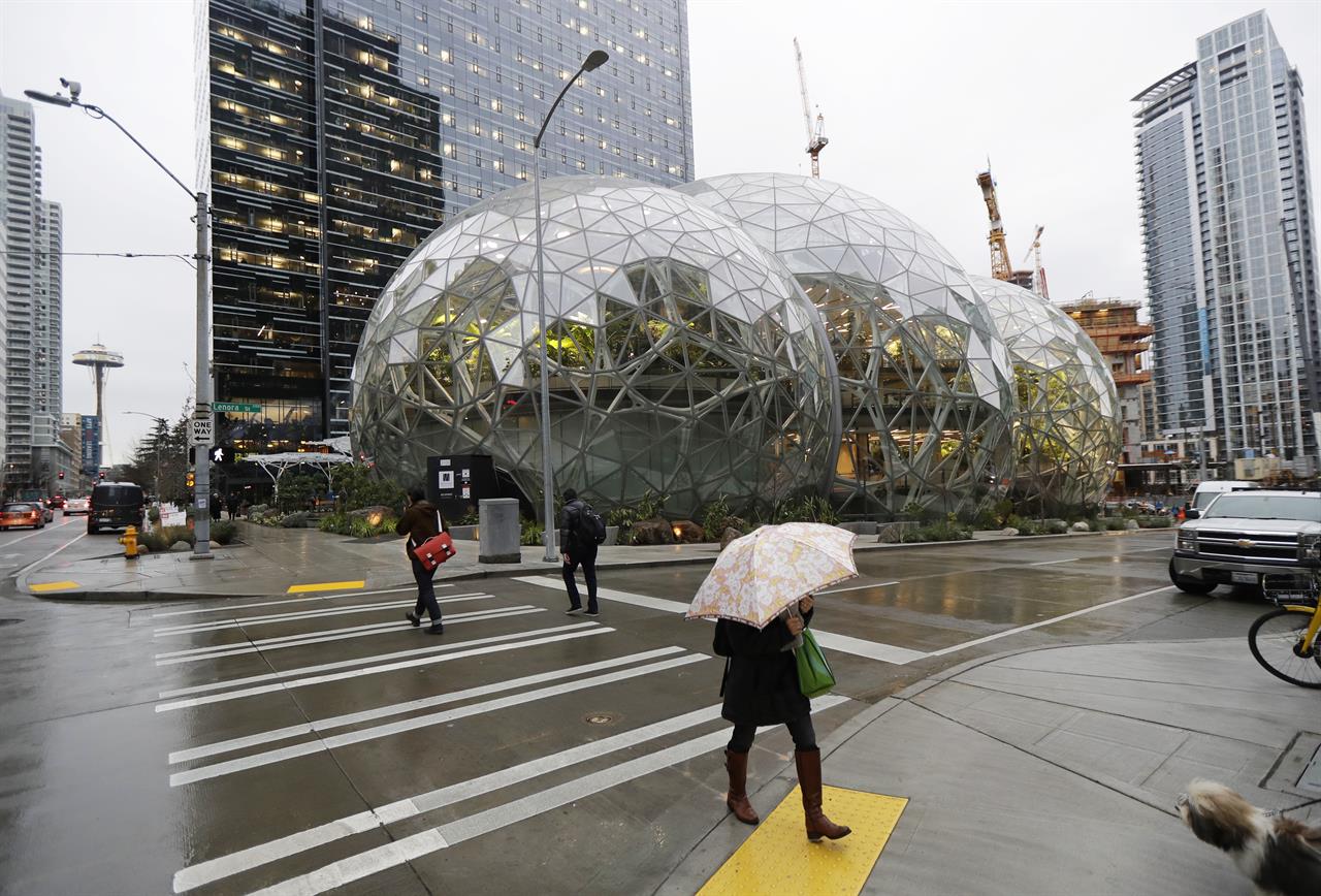 Striking Amazon 'Spheres' landmark opens in downtown Seattle 710 KNUS