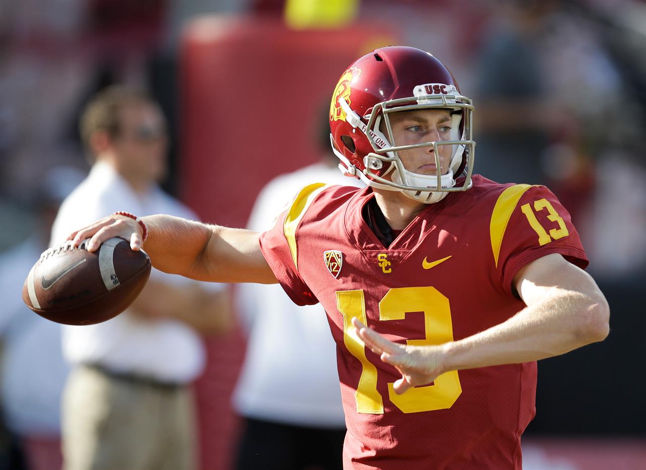 USC QB Sears to start in debut vs ASU, replacing Daniels | AM 920 The ...