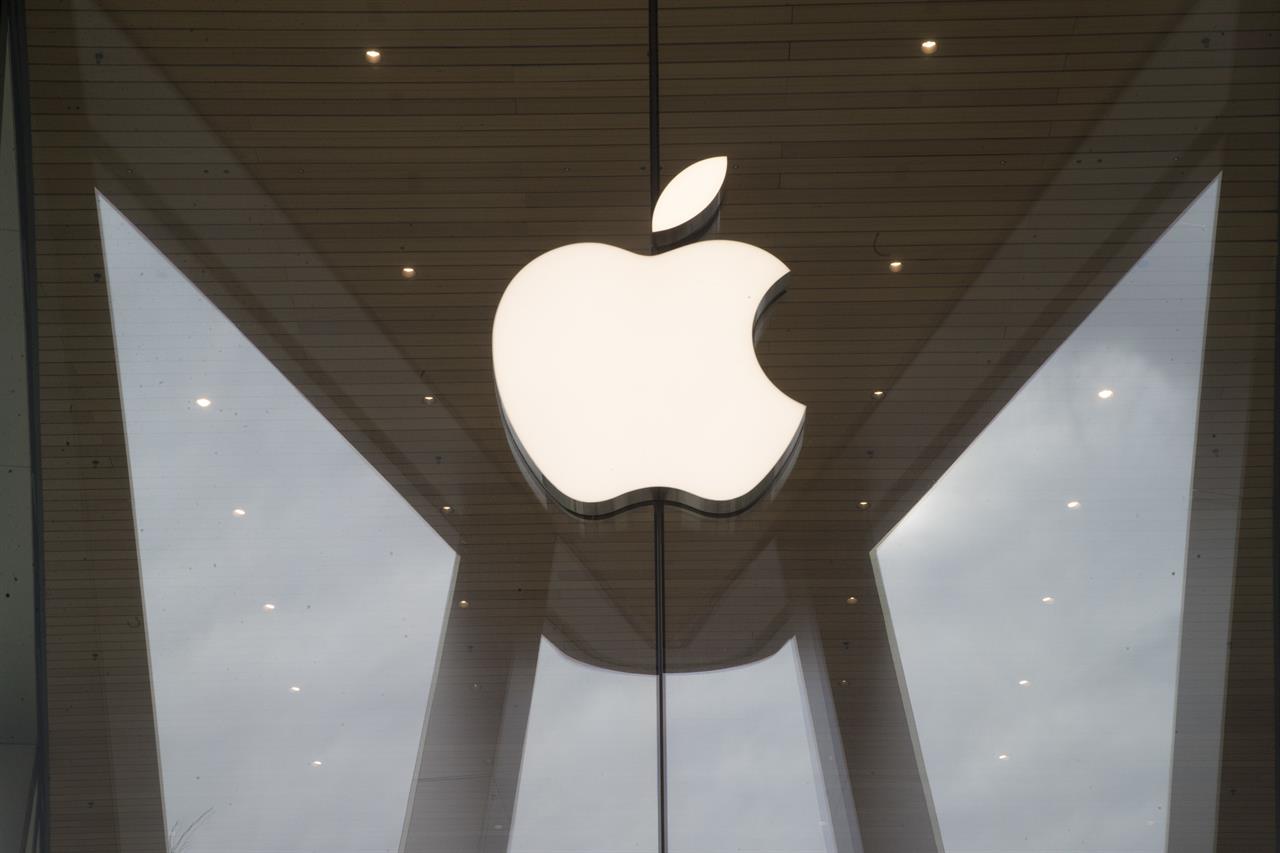 Apple Store Sarasota >> Apple To Fix Facetime Bug That Allows Eavesdropping The Answer Apple Store Sarasota >> Apple To Fix Facetime Bug That Allows Eavesdropping The Answer