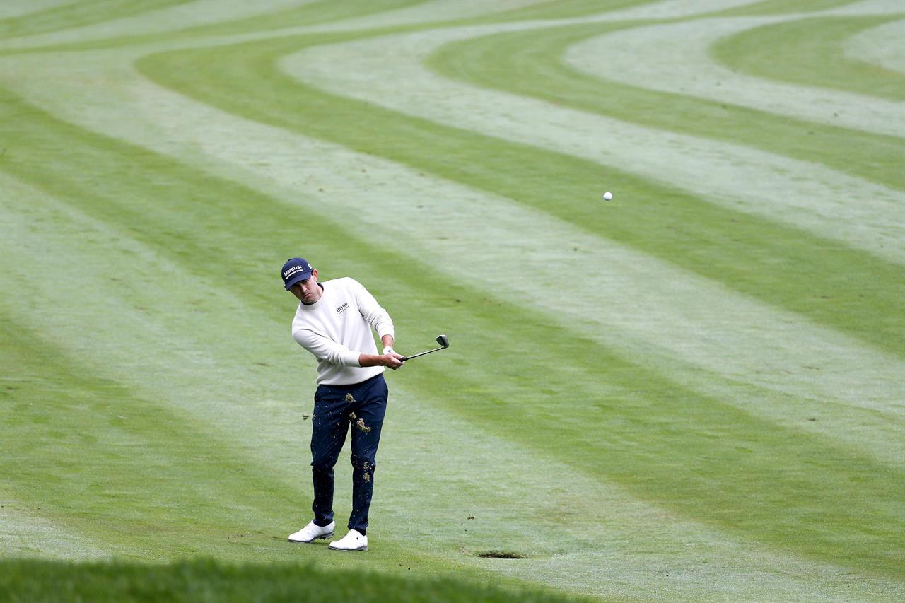 Patrick Cantlay rallies from 4 back to win Zozo ...