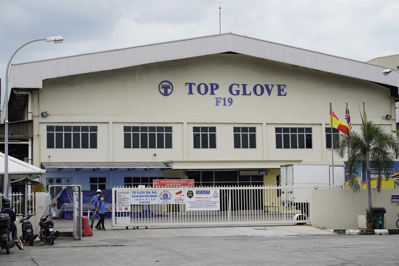Malaysia's Top Glove says virus outbreak may push prices up AM 970