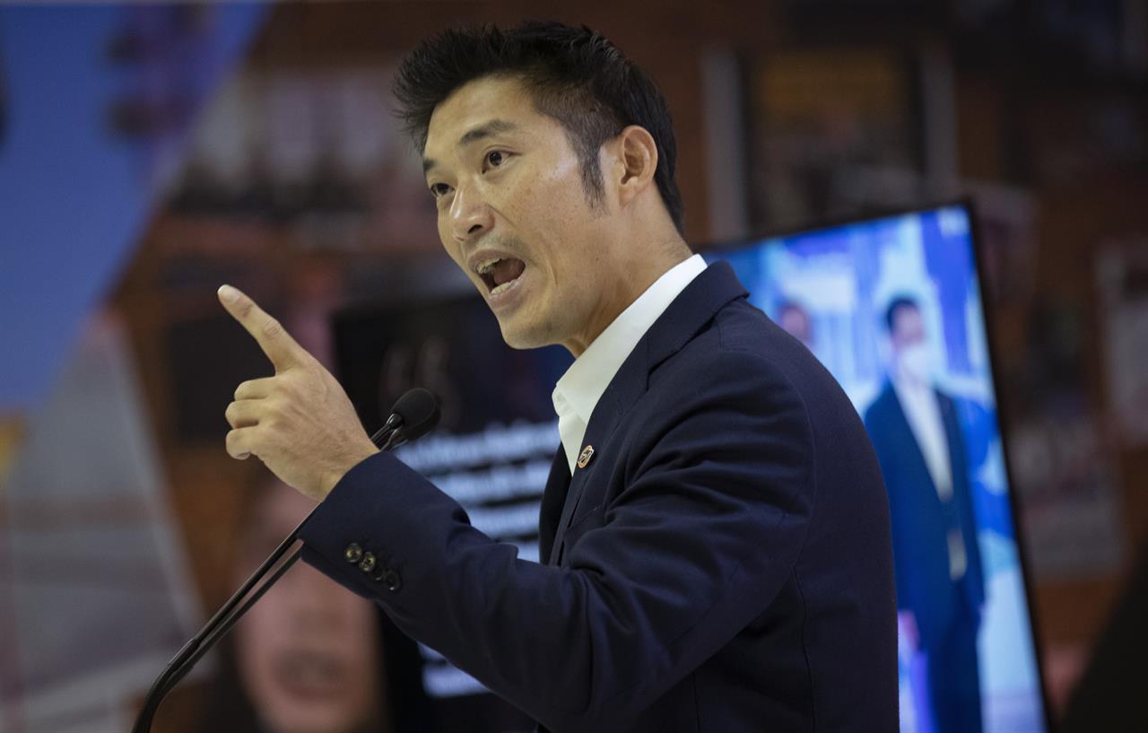 Former leader of the dissolved Future Forward Party, Thanathorn Juangroongruangkit speaks during a press conference in Bangkok, Thailand, Thursday, Jan. 21, 2021. Thanathorn was charged with defaming Thailand’s monarchy by questioning the government’s procurement of COVID-19 vaccines is standing by his comments and saying the nation deserves more transparency. (AP Photo/Sakchai Lalit)