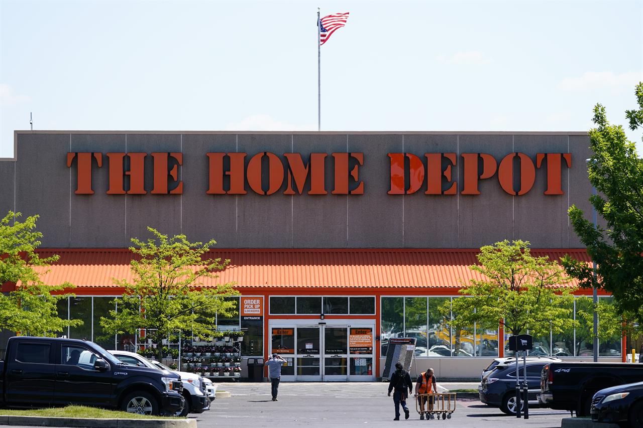 home-depot-sales-climb-again-but-diy-frenzy-may-be-cooling-am-970