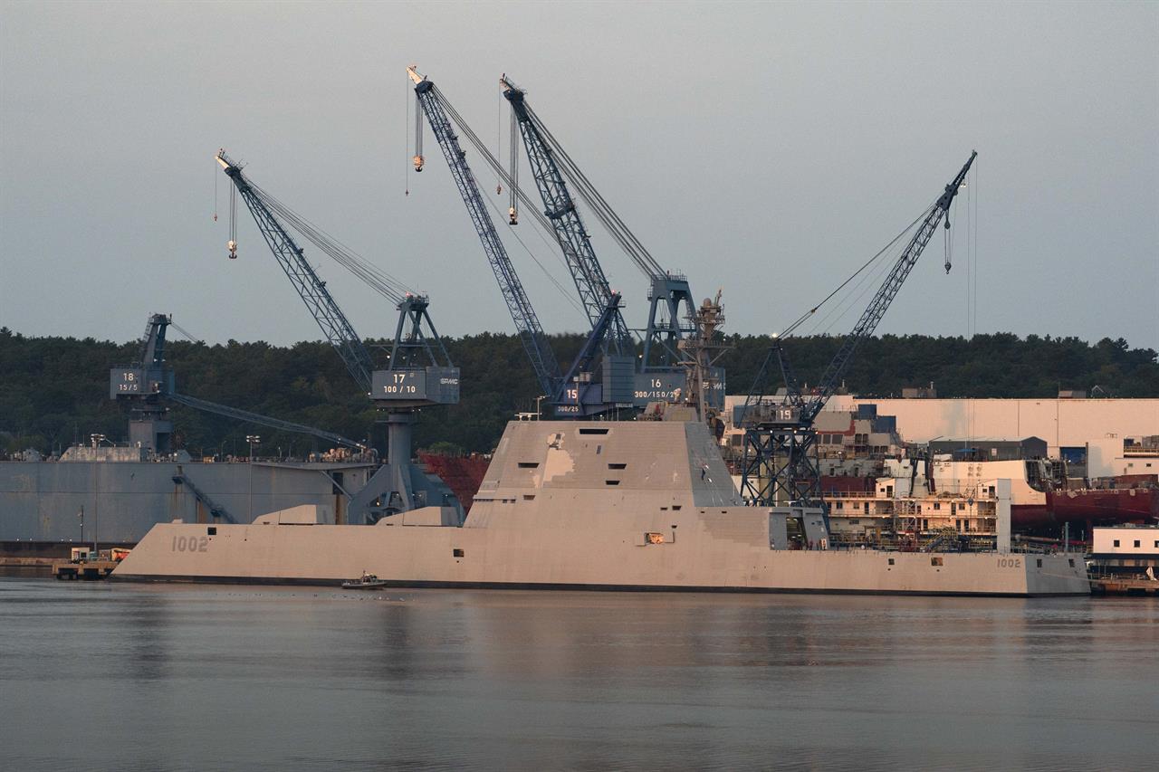 Warship to be named for LBJ heads to ocean for sea trials - Vimarsana News